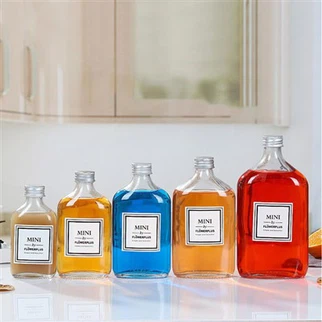 Sticle de suc de sticla cu capac